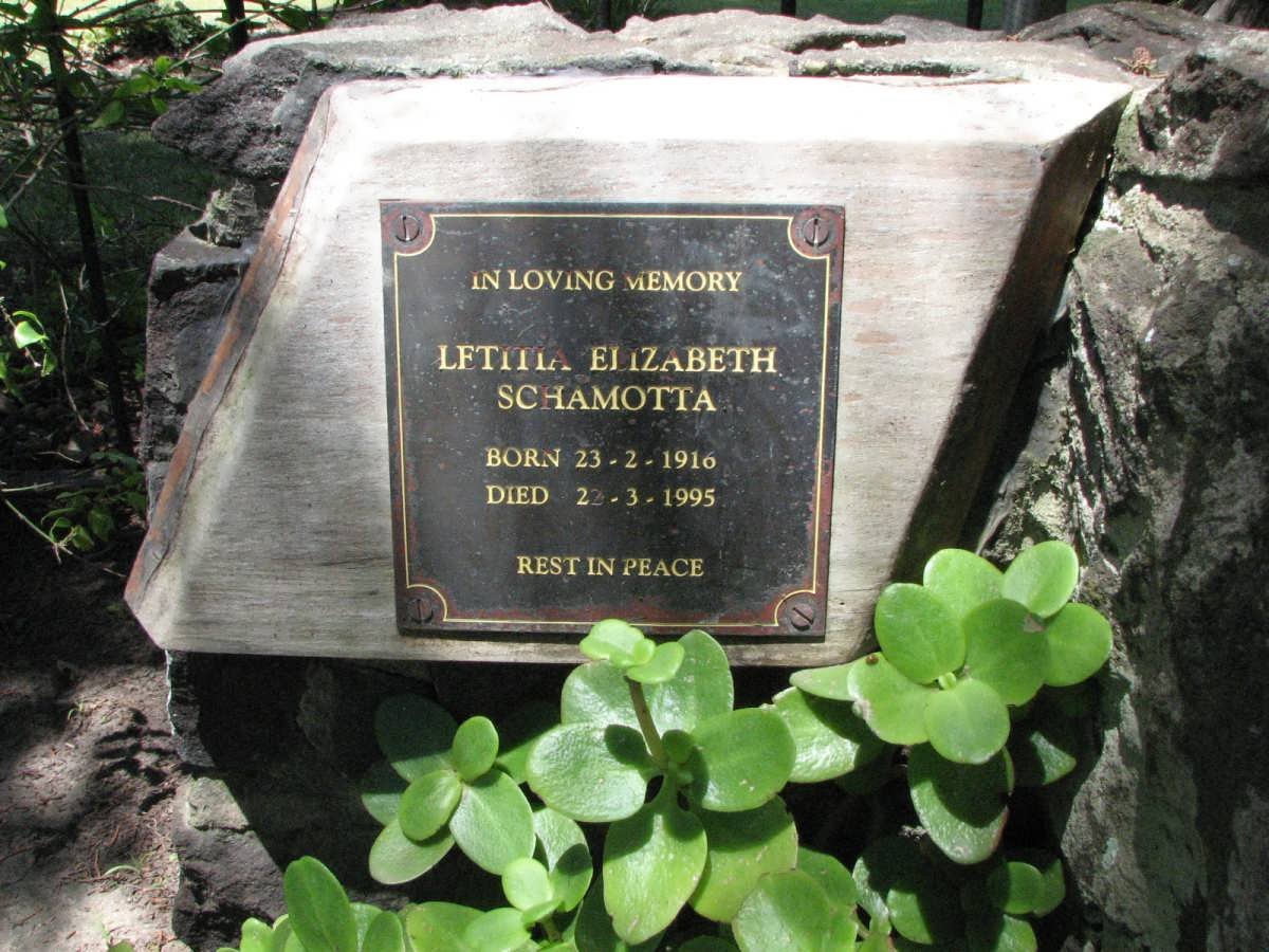 SCHAMOTTA Letitia Elizabeth 1916-1995