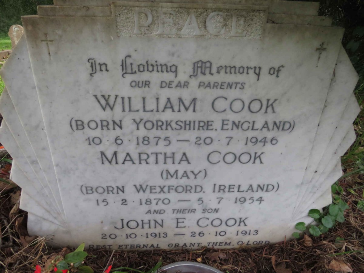 COOK William 1875-1946 & Martha May 1870-1954 : : COOK John E. 1913-1913