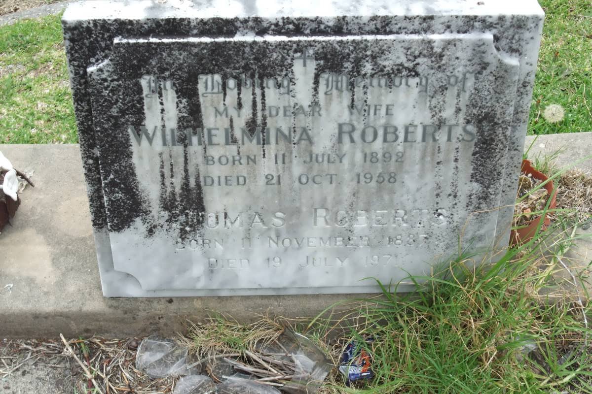 ROBERTS Thomas 1887-1971 &amp; Wilhelmina 1892-1958