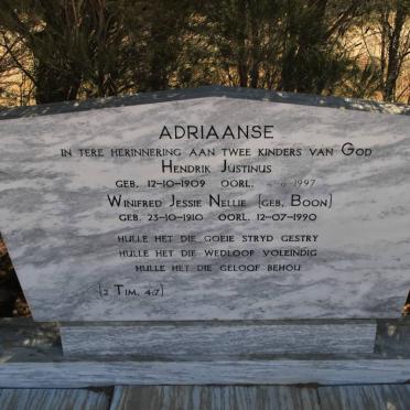 A - Surnames :: Vanne - A