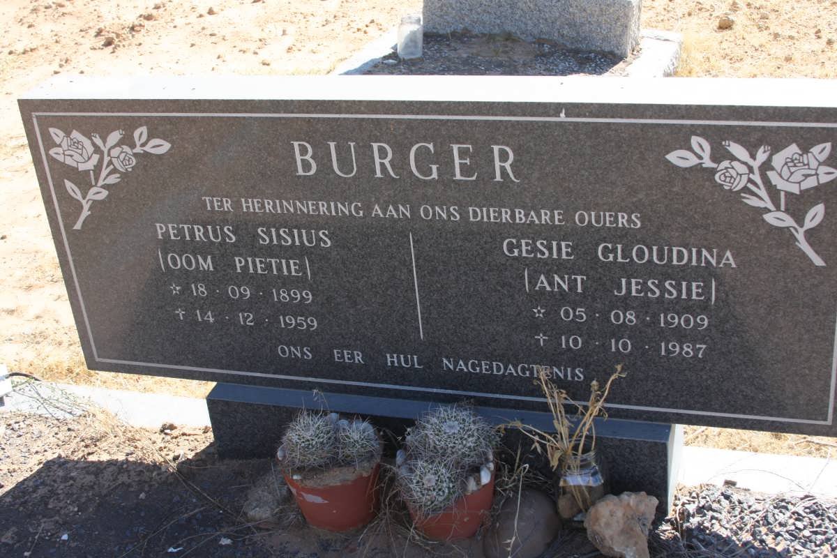 BURGER Petrus Sisius 1899-1959 &amp; Gesie Gloudina 1909-1987