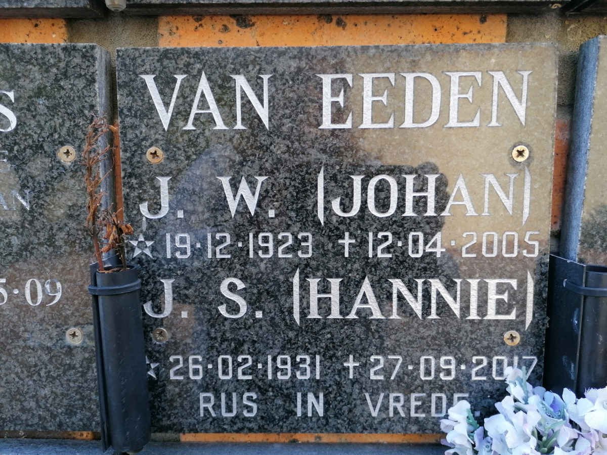 EEDEN J.W., van 1923-2005 &amp; J.S. 1931-2017