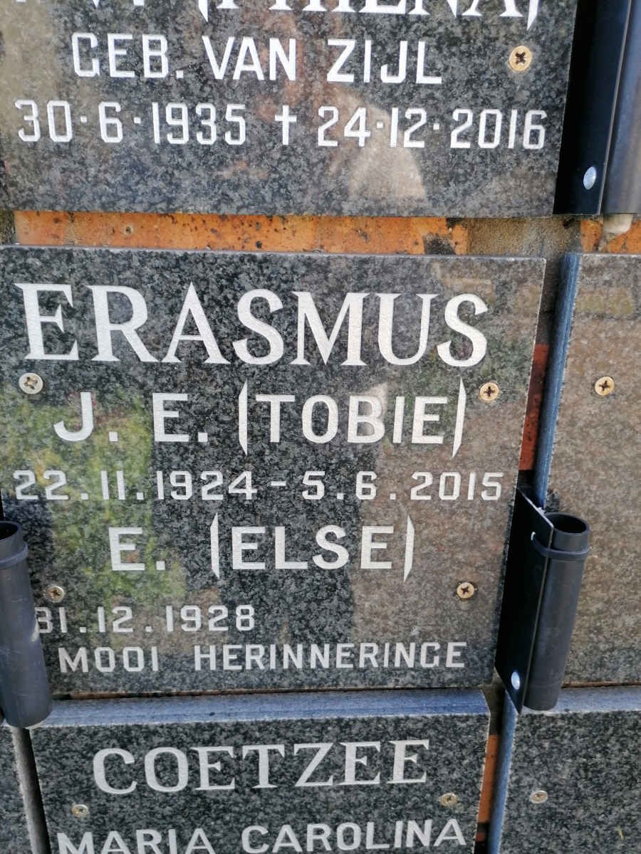 ERASMUS J.E. 1924-2015 &amp; E. 1928-