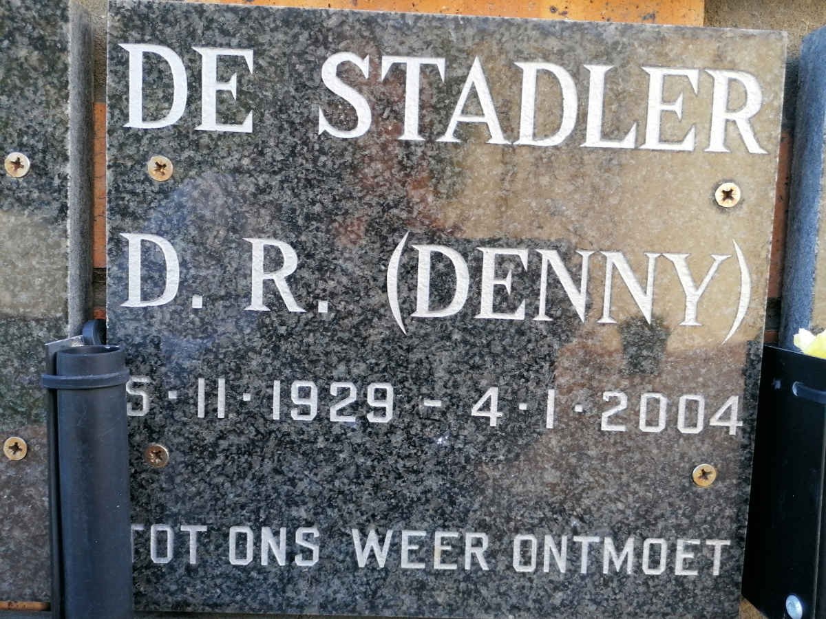 STADLER D.R., de 1929-2004