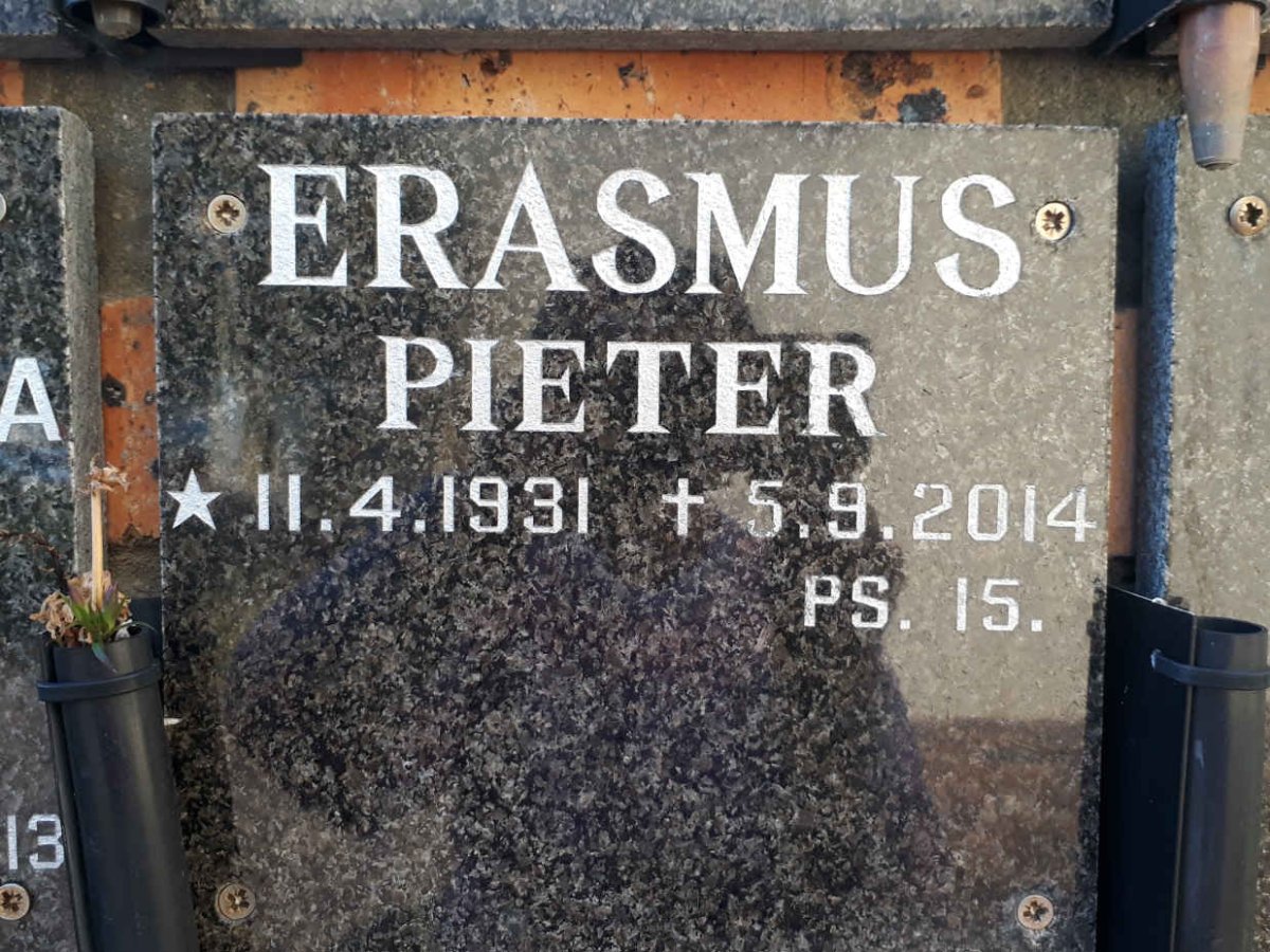 ERASMUS Pieter 1931-2014