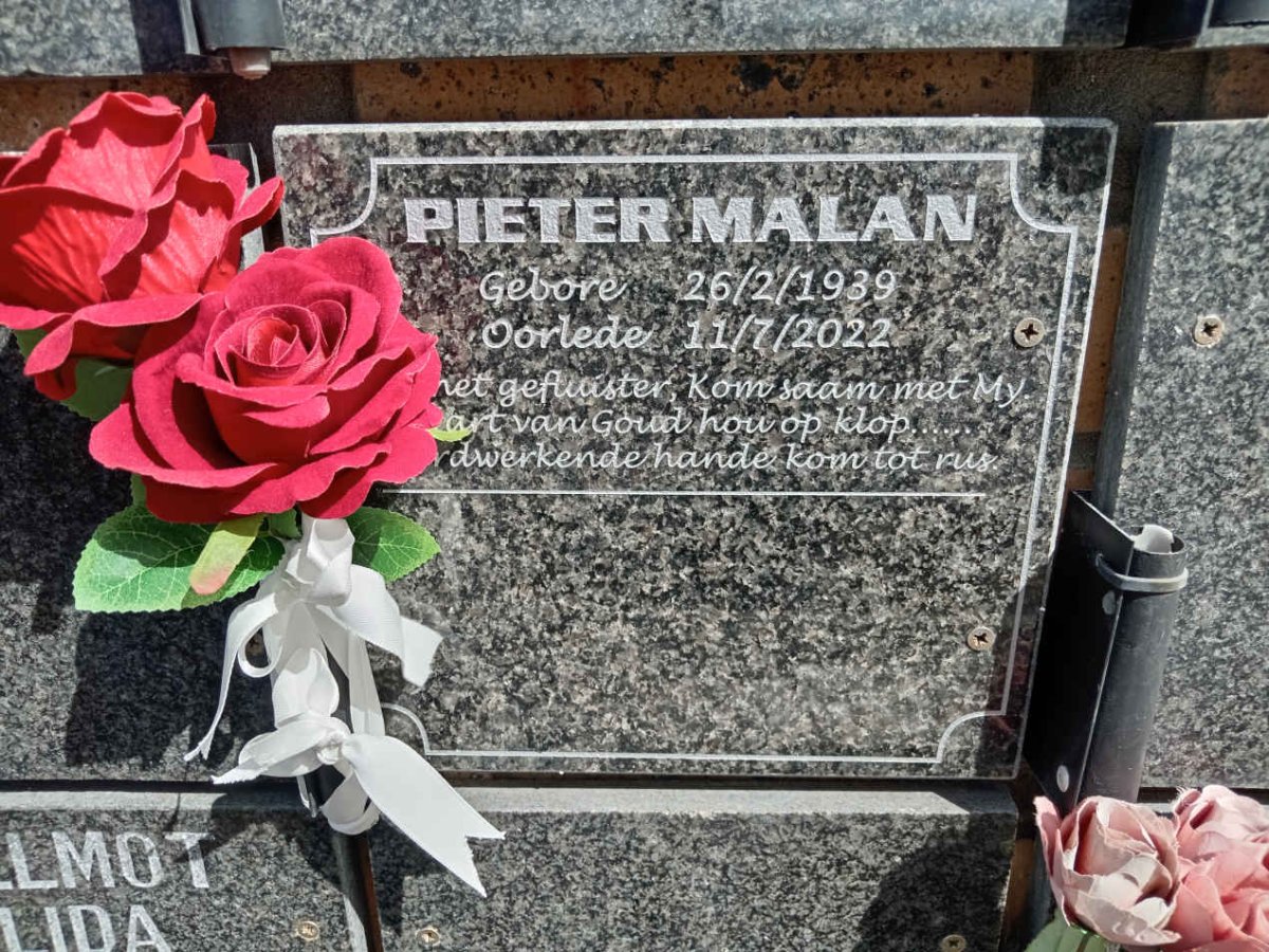 MALAN Pieter 1939-2022 