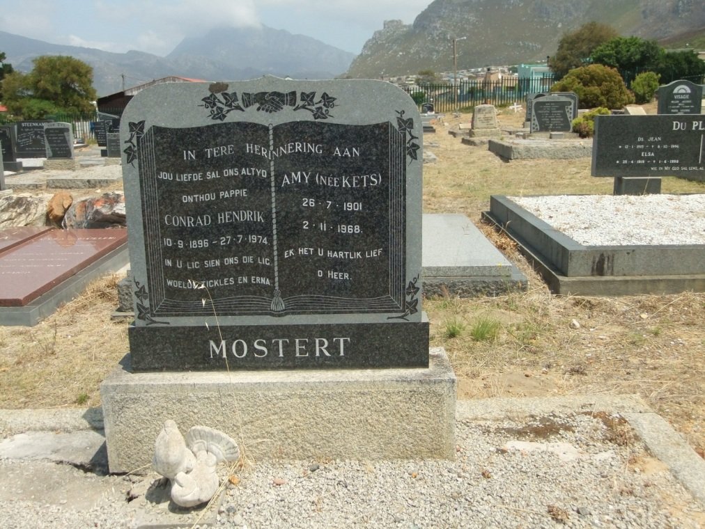 MOSTERT Conrad Hendrik 1896-1974 &amp; Amy KETS 1901-1968