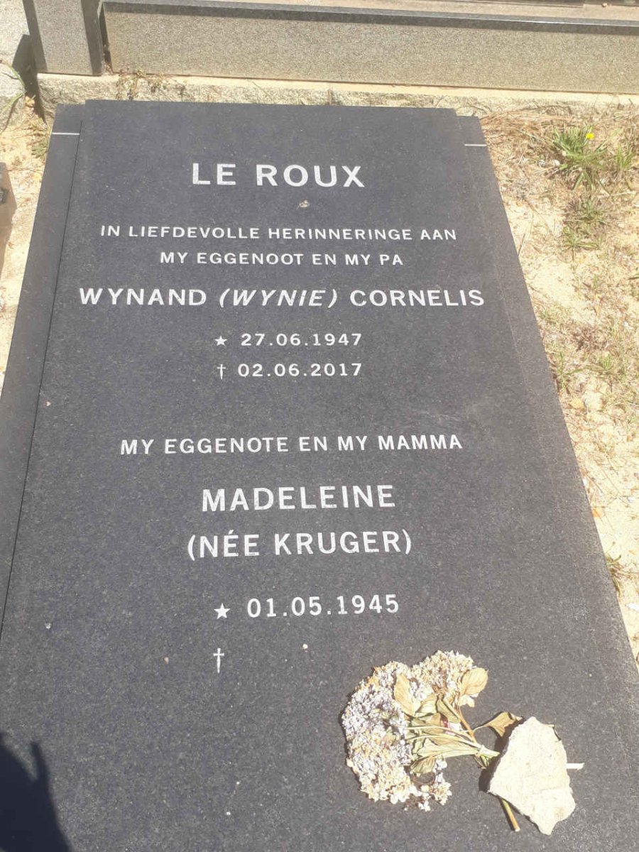 ROUX Wynand Cornelis 1947-2017 &amp; Madeleine KRUGER 1945-