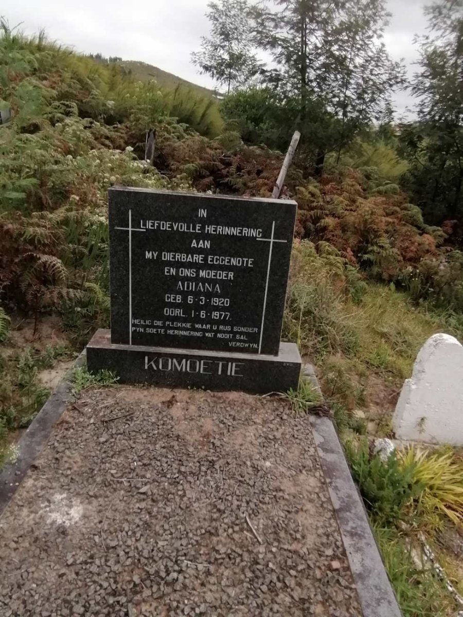 KOMOETIE Adiana 1920-1977