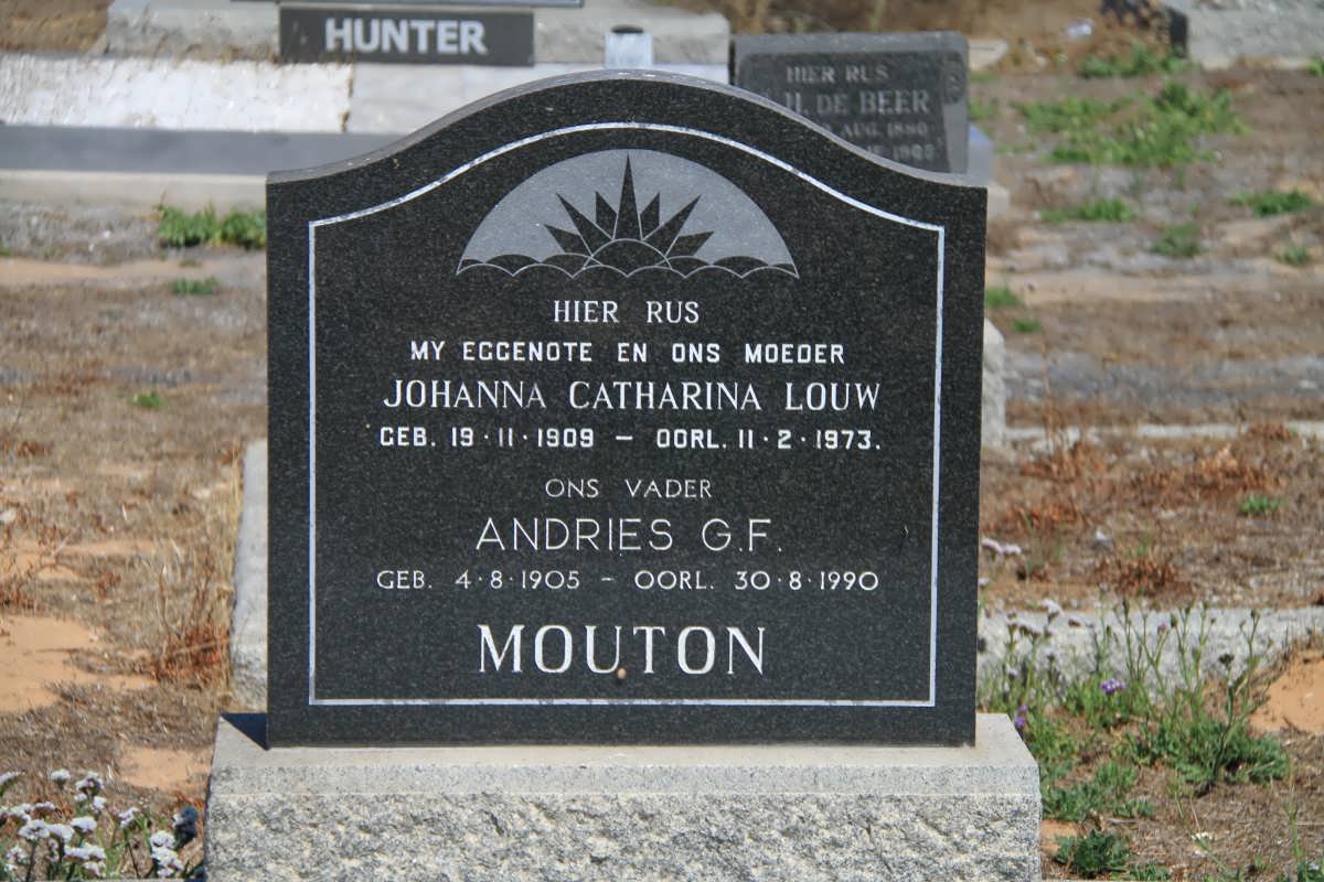MOUTON Andries G.F. 1905-1990 &amp; Johanna Catharina LOUW 1909-1973