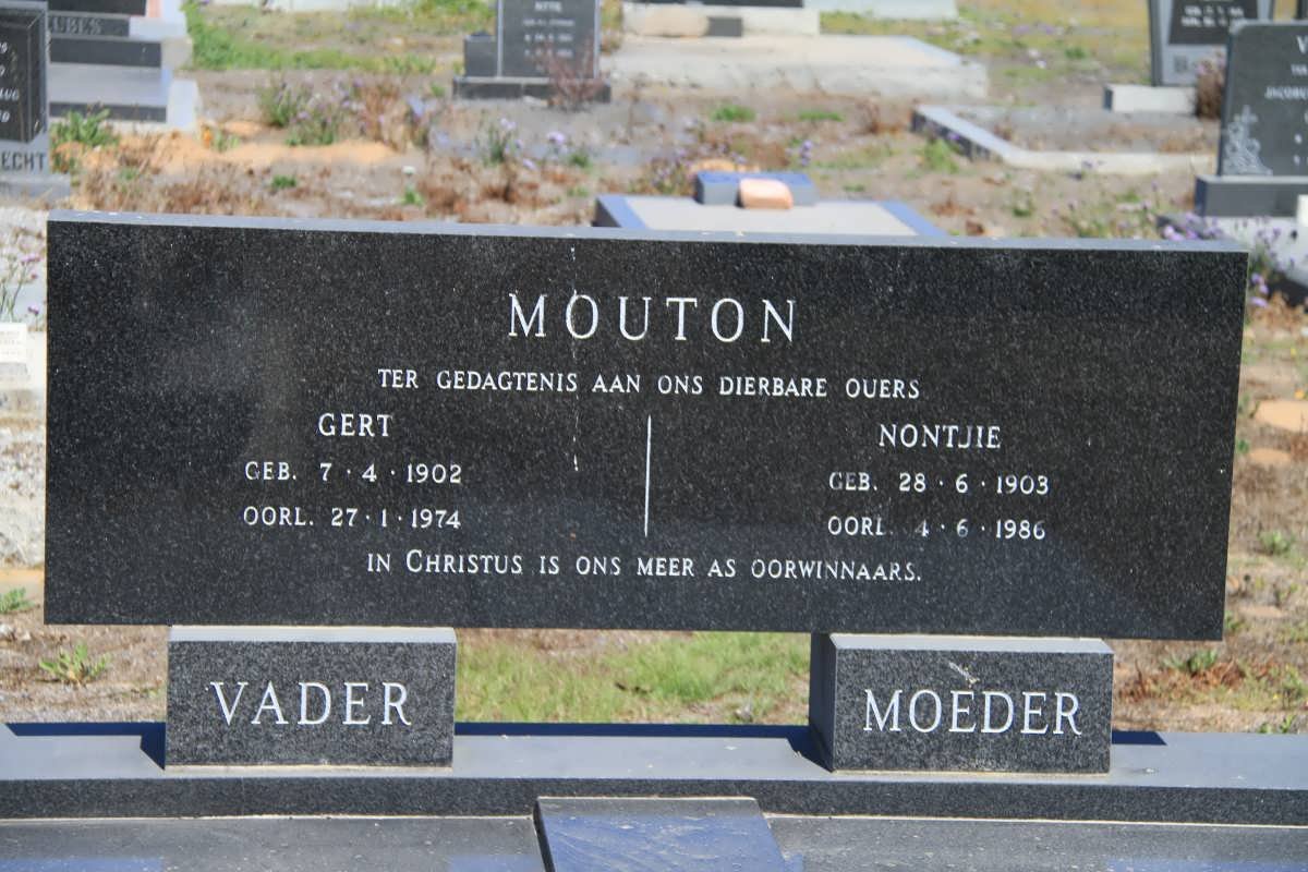 MOUTON Gert 1902-1974 &amp; Nontjie 1903-1986