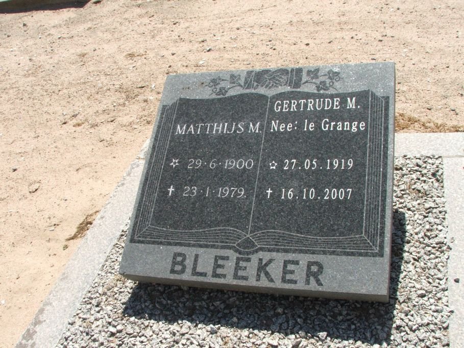 BLEEKER Matthijs M. 1900-1979 &amp; Gertrude M. LE GRANGE 1919-2007