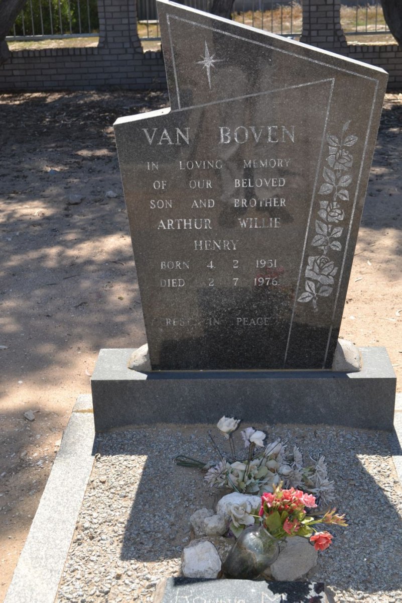 BOVEN Arthur Willie Henry, van 1951-1976
