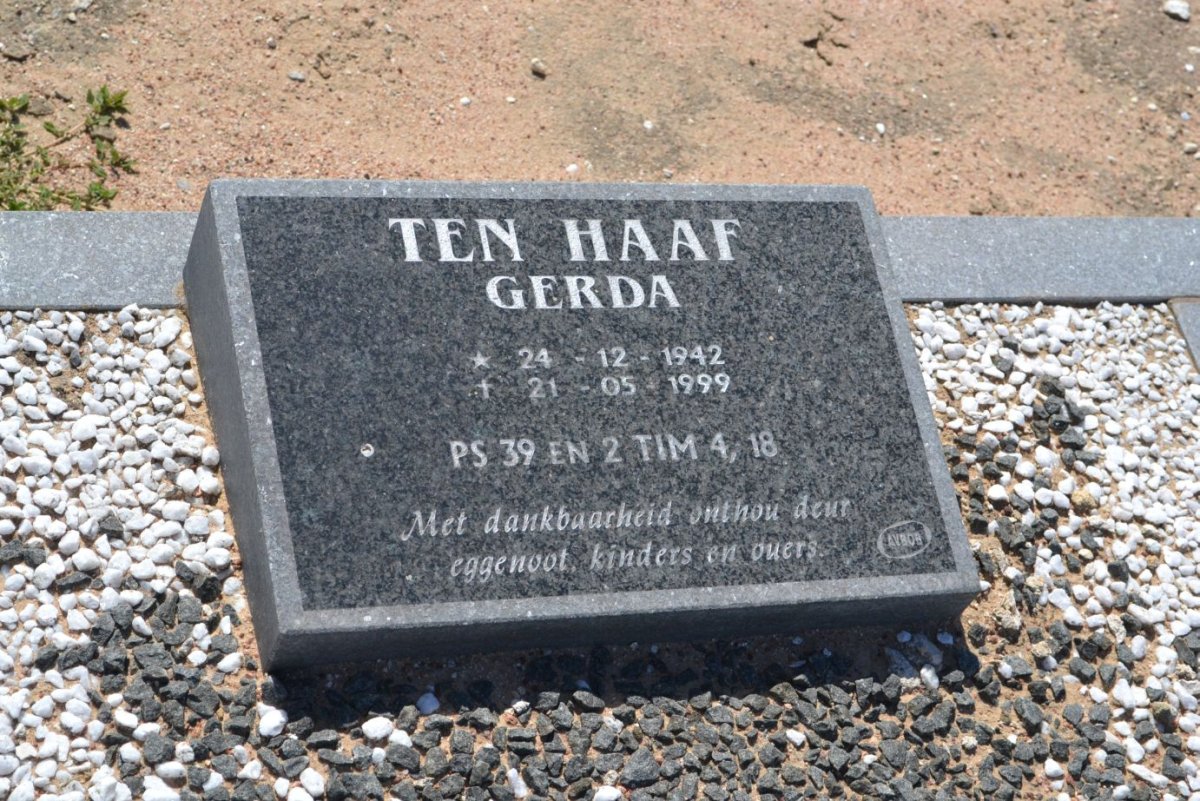 HAAF Gerda, ten 1942-1999