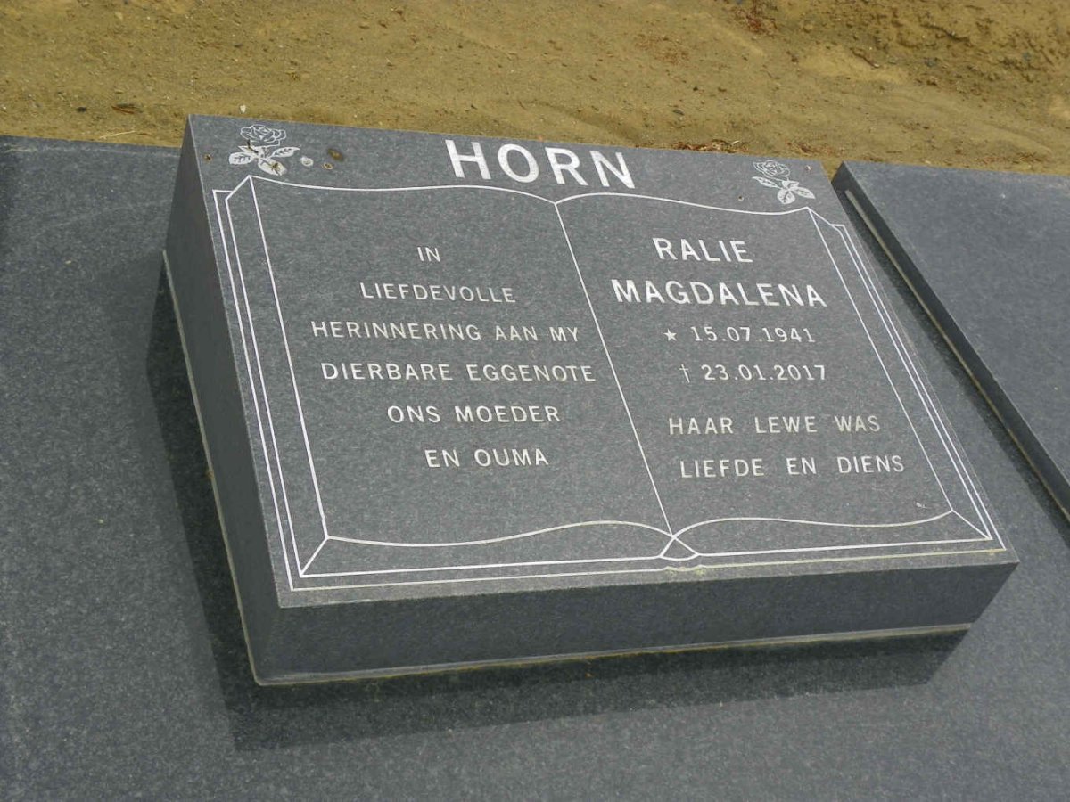 HORN Jacobus Erasmus 1936- &amp; Ralie Magdalena 1941-2017