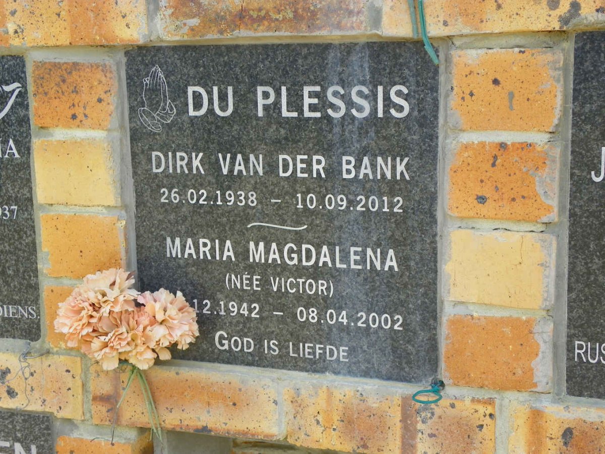 PLESSIS Dirk van der Bank, du 1938-2012 &amp; Maria Magdalena VICTOR 1942-2002