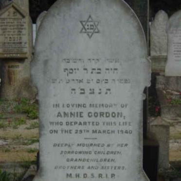 GORDON Annie -1940