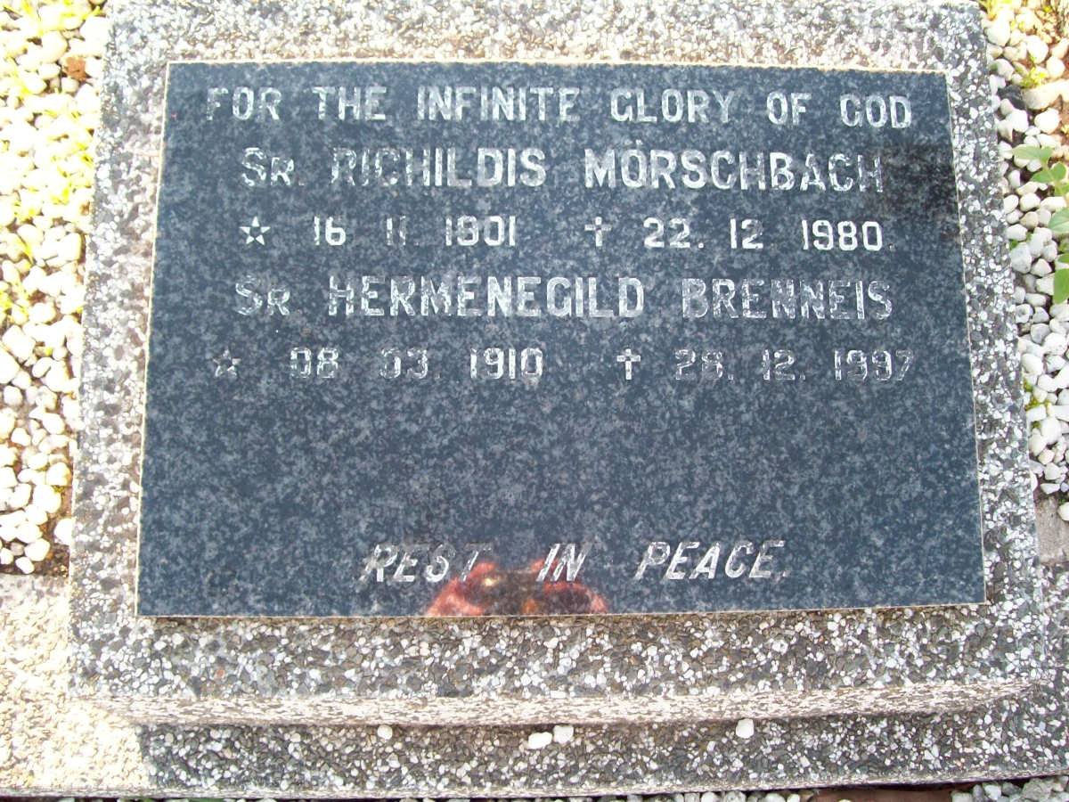 MORSCHBACH Richildis 1901-1980 :: BRENNEIS Hermenegilo 1910-1997