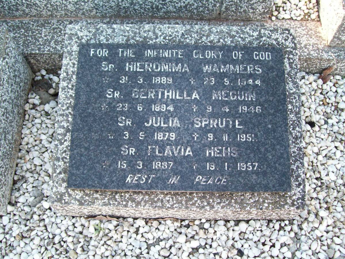 WAMMERS HIERONIMA 1889-1944 :: MEGUIN Berthilla 1894-1946 :: SPRUTE Julia 1879-1951 :: HEHS Flavia 1887-1957