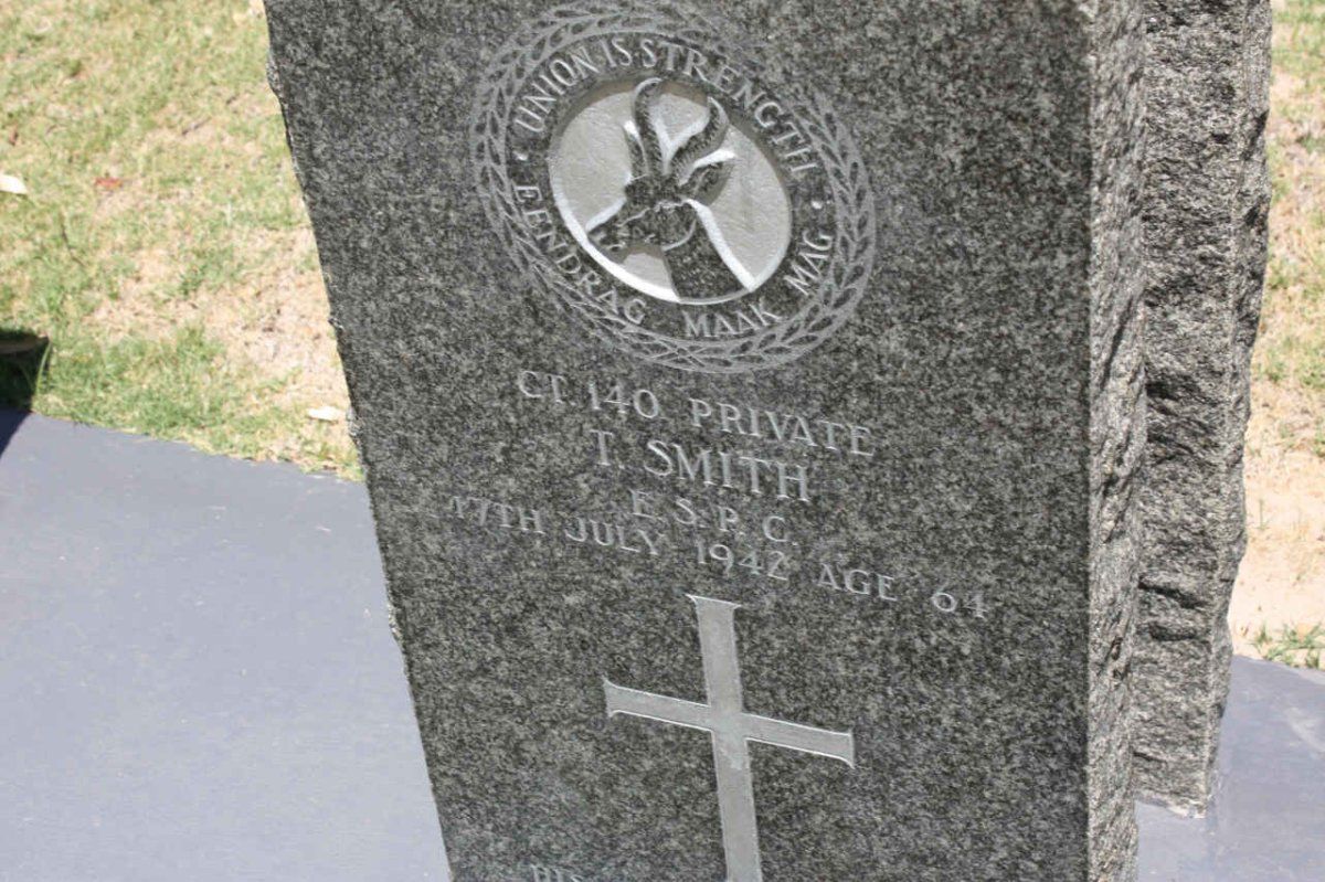 SMITH T. -1942
