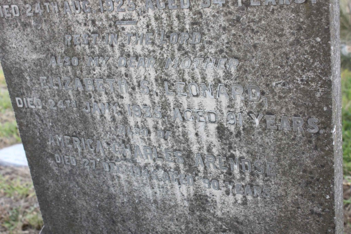 LEONARD Elizabeth S. -1935 :: ARENDSE America Charles -1945