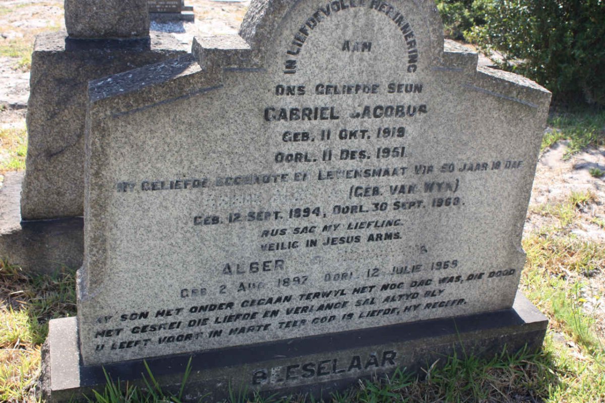 BEESELAAR Gabriel Jacobus 1919-1951 &amp; ? VAN WYK 1894-1969 :: BEESELAAR Alber? 1897-1969