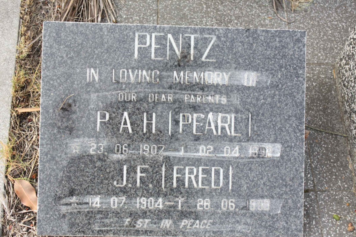 PENTZ J.F. 1904-1988 &amp; P.A.H. 1907-1992