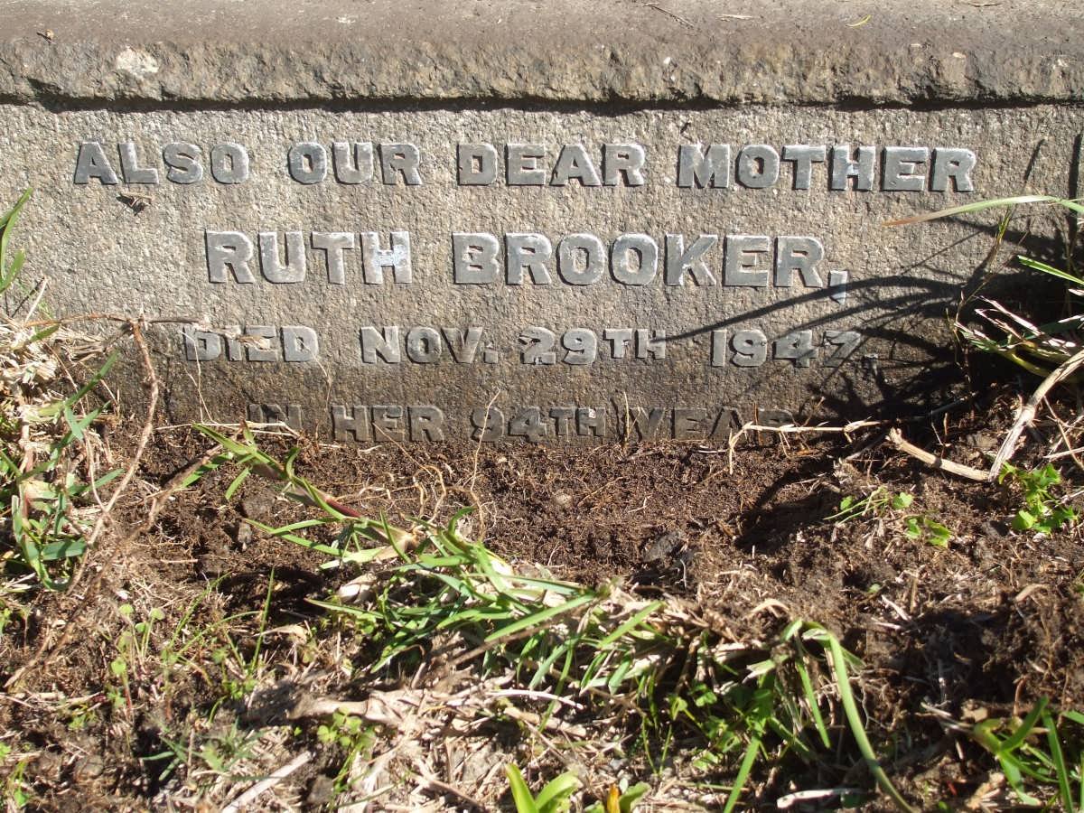 BROOKER Ruth -1947