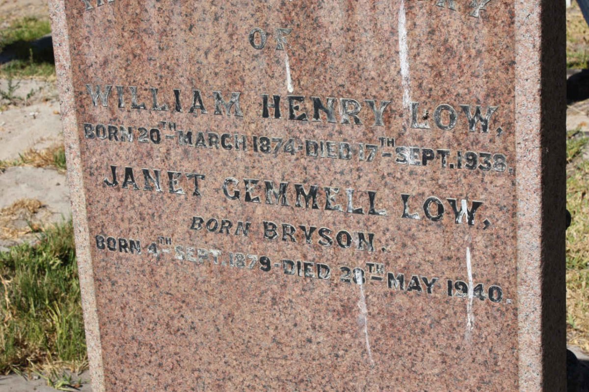 LOW William Henry 1874-1938 &amp; Jannet Gemmell BRYSON 1879-1940