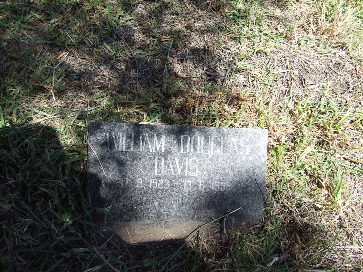 DAVIS William Douglas 1923-1999