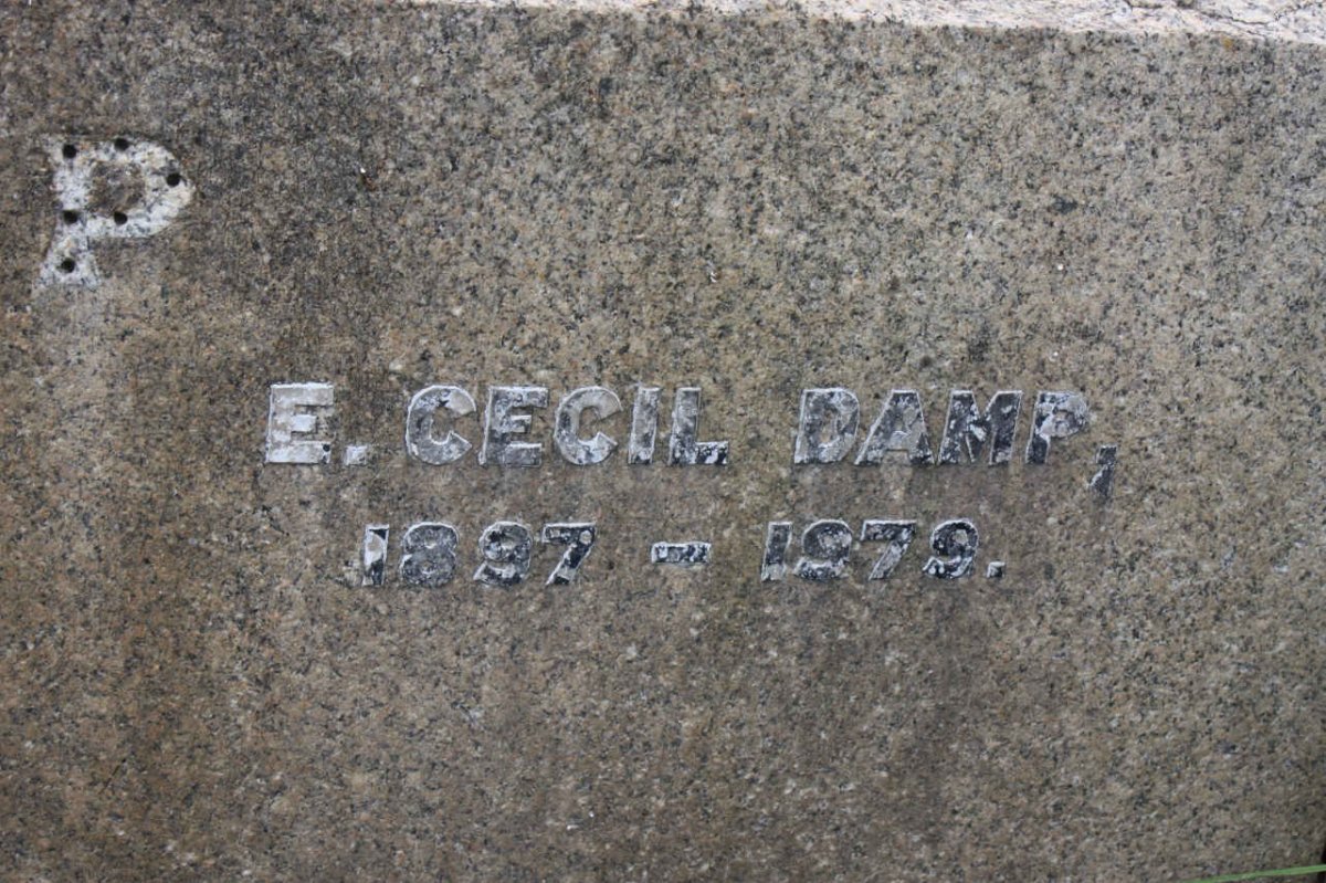 DAMP E. Cecil 1897-1979