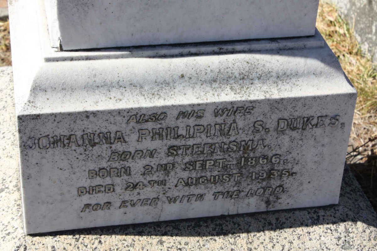 DUKES Johanna Philipina S. nee STEENSMA 1866-1935