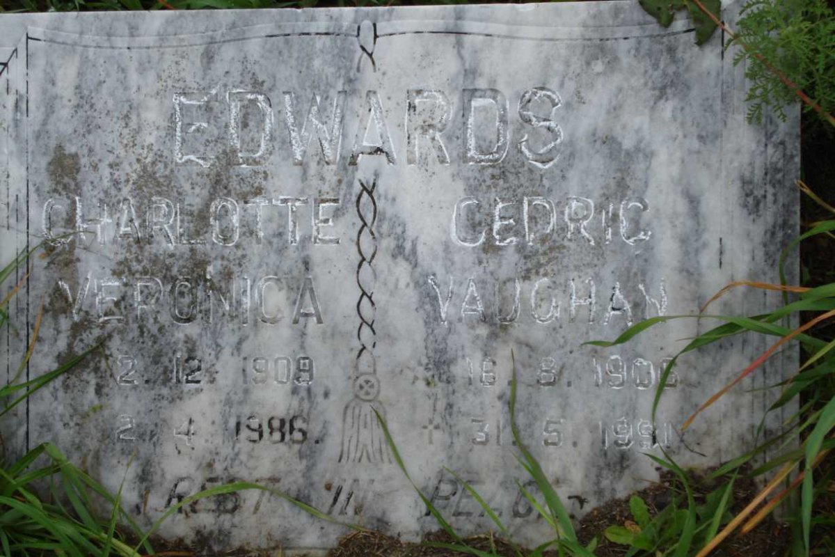 EDWARDS Cedric Vaughan 1906-1991 &amp; Charlotte Veronica 1909-1986