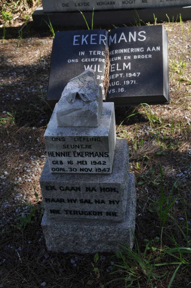 EKERMANS Hennie 1914-1980 &amp; Johanna Margaretha KIELBLOCK 1915-2006