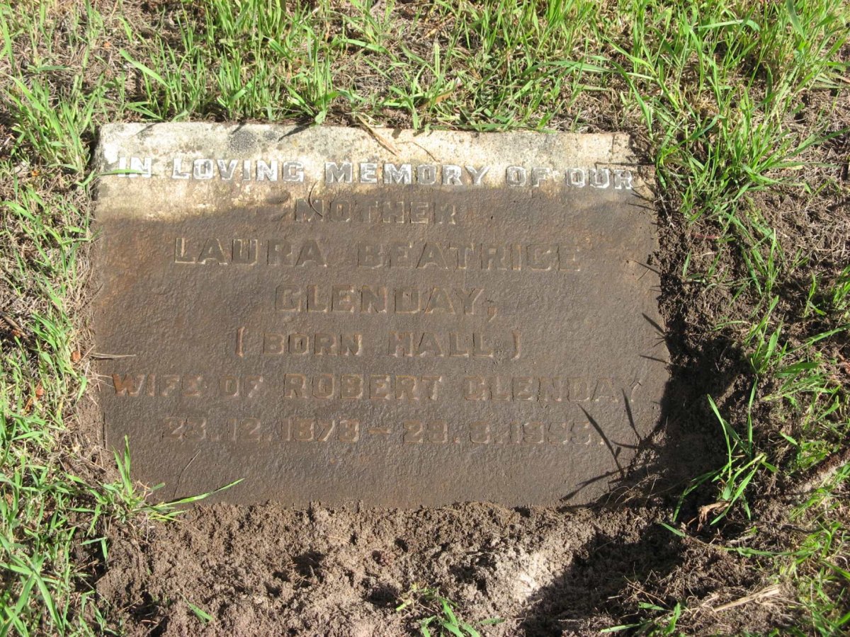 GLENDAY Laura Beatrice nee HALL 1878-1955