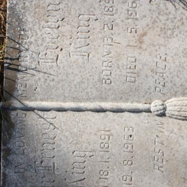 KING Arthur Ernest 1891-1963 &amp; Evelyn 1893-1967