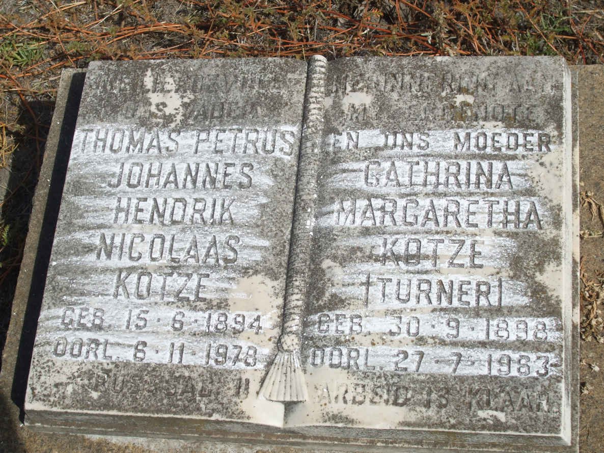 KOTZE Thomas Petrus Johannes Hendrik Nicolaas 1894-1978 &amp; Cathrina Margaretha TURNER 1898-1963