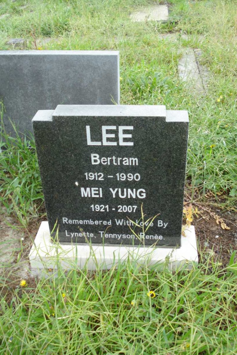 LEE Bertram 1912-1990 &amp; Mei Yung 1921-2007