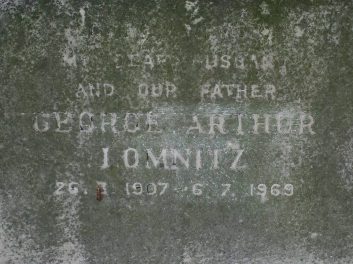 LOMNITZ George Arthur 1907-1969
