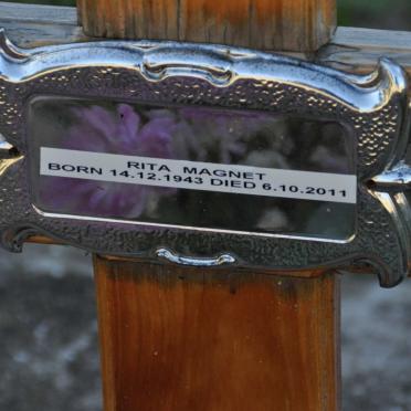 MAGNET Rita 1943-2011