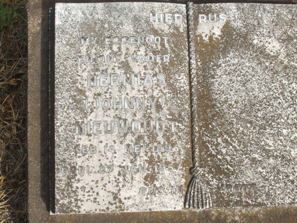 NIEUWOUDT Hermias 1896-1957