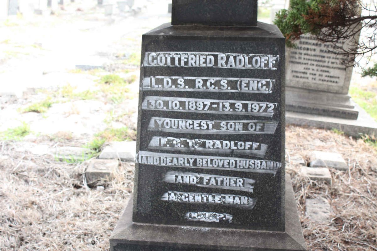 RADLOFF Gottfried 1897-1972