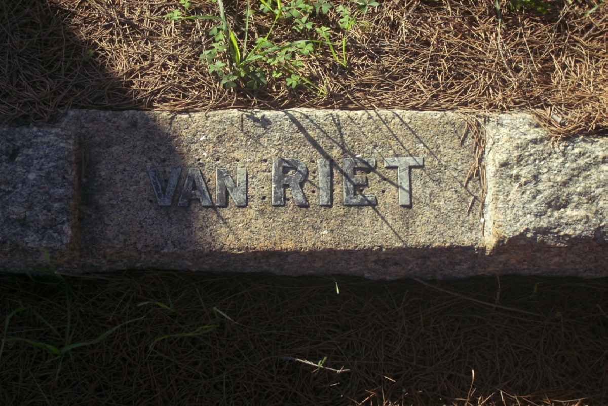 RIET, van
