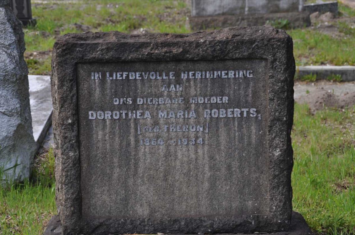 ROBERTS Dorothea Maria nee THERON 1864-1934