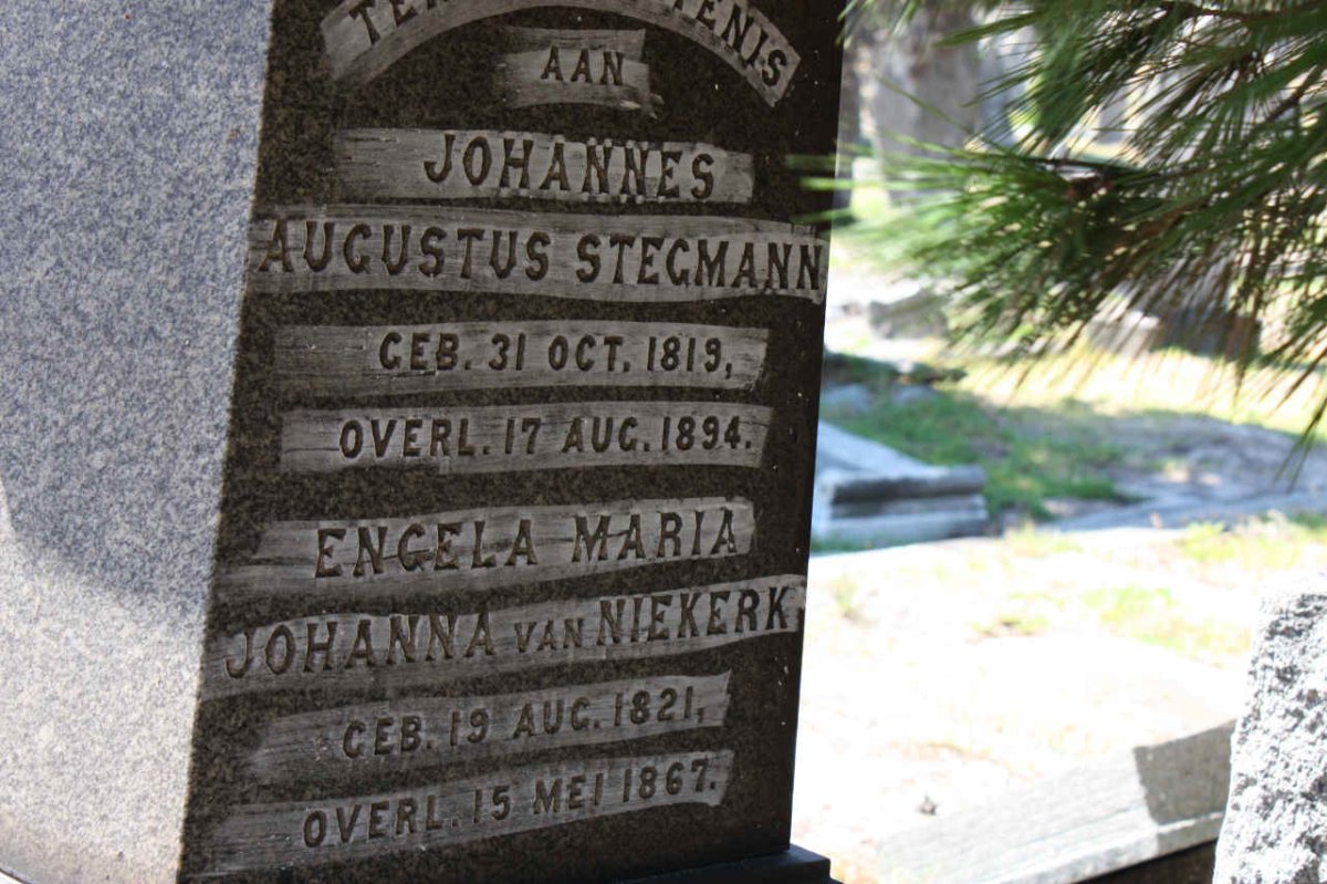 STEGMANN Johannes Augustus 1819-1894 :: VAN NIEKERK Engela Johanna 1821-1862 :: KRYNAUW Elizabeth Johanna Jacoba 1819-1894
