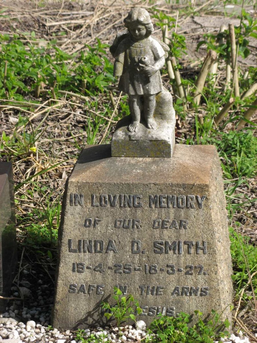 SMITH Linda D. 1925-1927