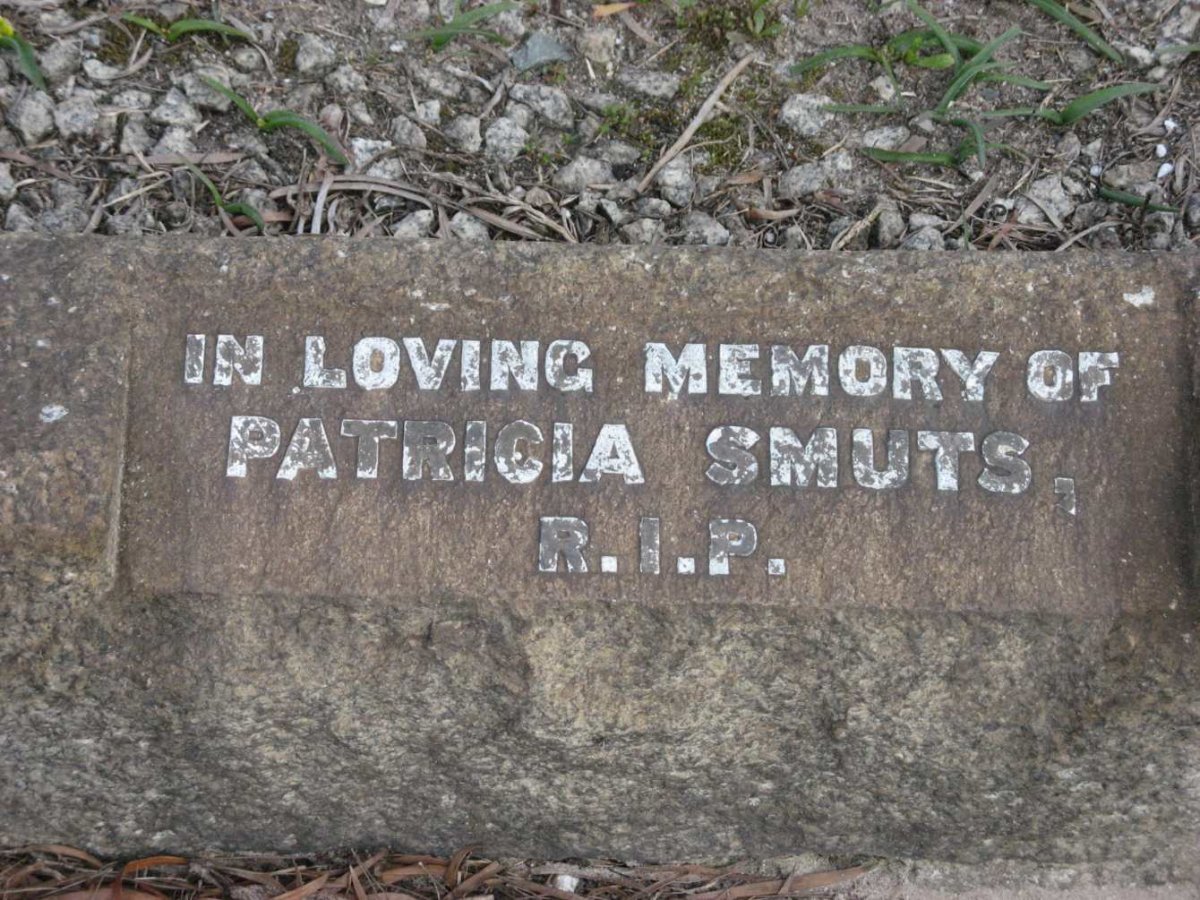 SMUTS Patricia