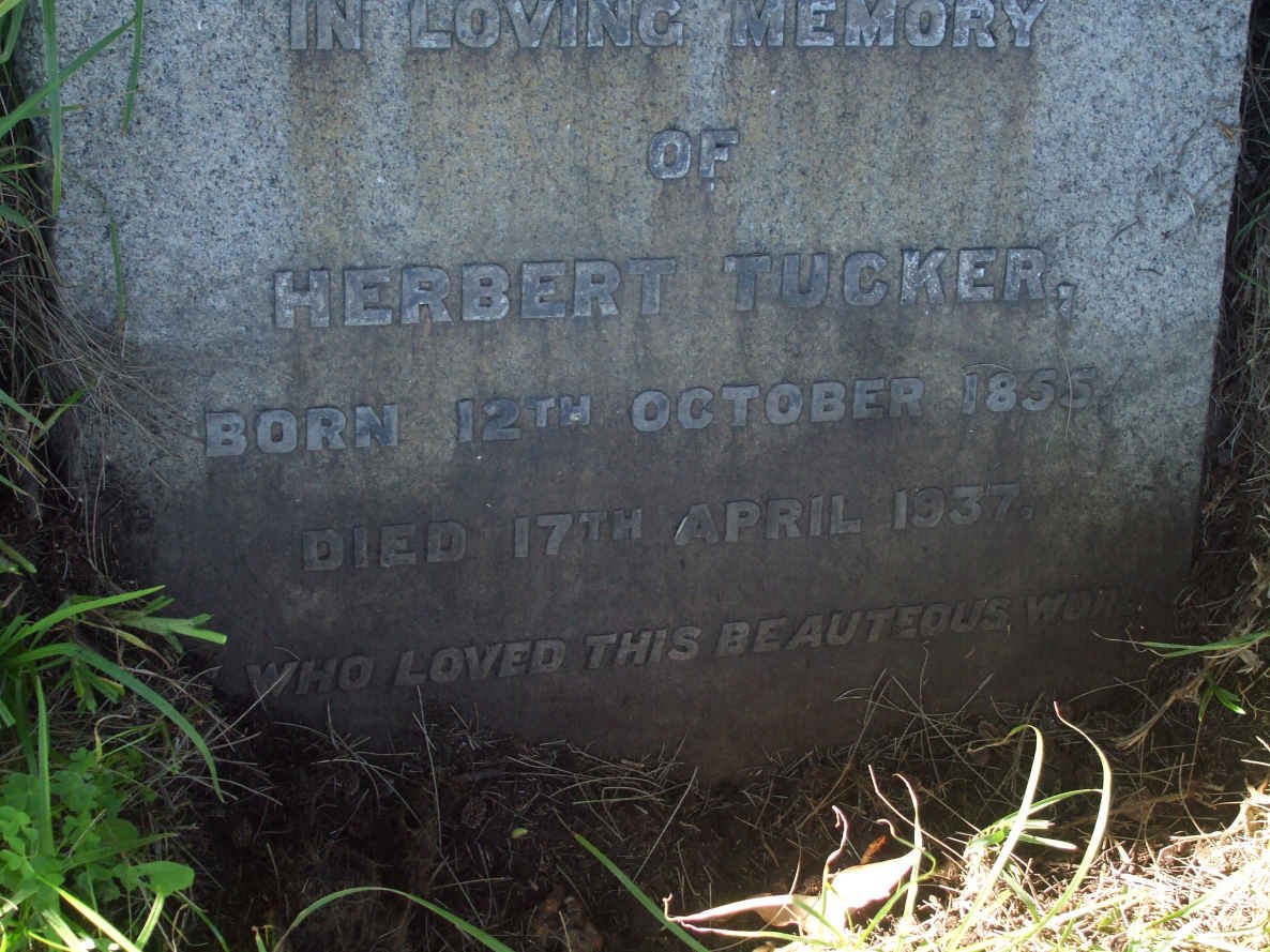 TUCKER Herbert 1855-1937