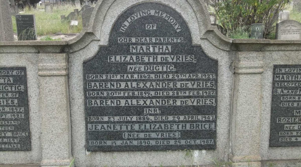 VRIES Barend Alexander, de 1855-1927 :: DE VRIES Martha Elizabeth nee DUGTIG 1862-1923