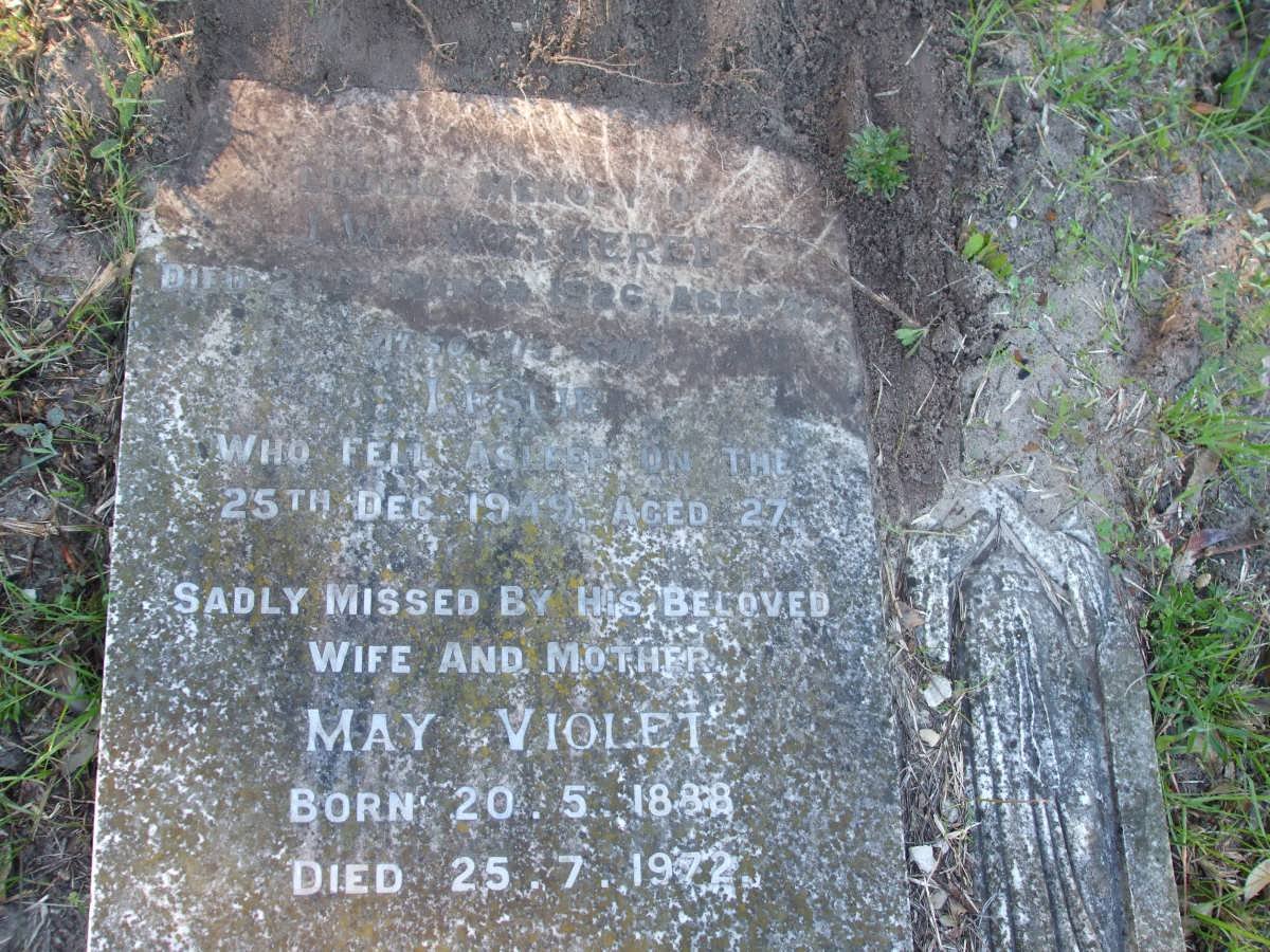 WETHERED J.W. -1926 :: ? Leslie -1949 :: ? May Violet 1888-1972
